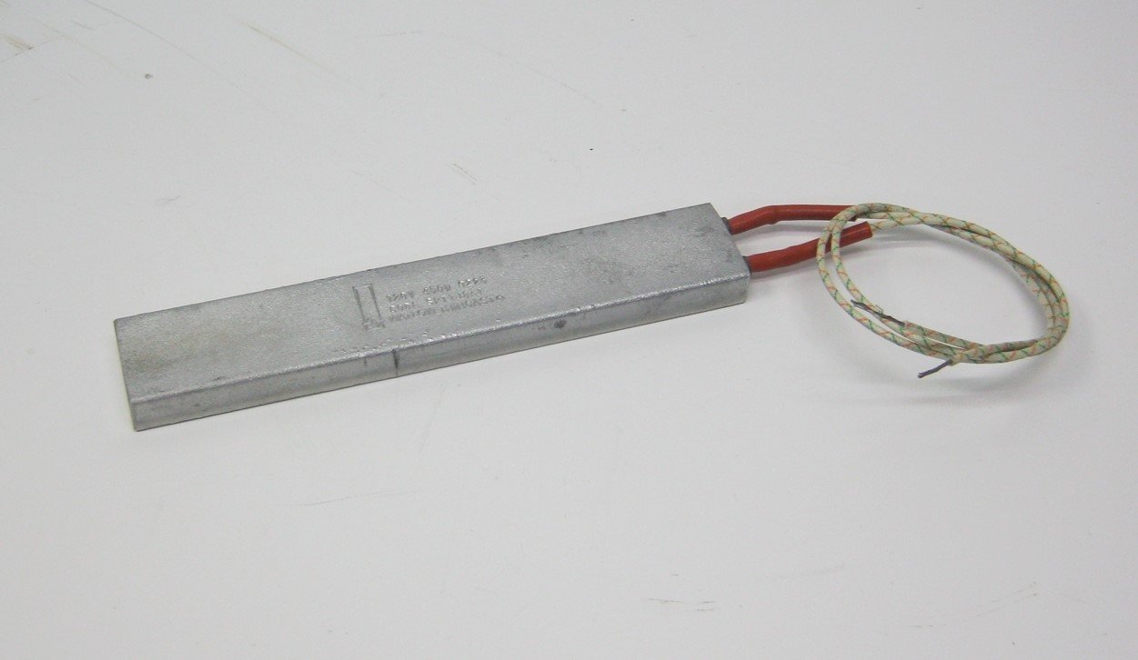 New Watlow SPT1J8A1 ThinCast Aluminum Heater 120V 450W 8" x 1.5" x 0.5"