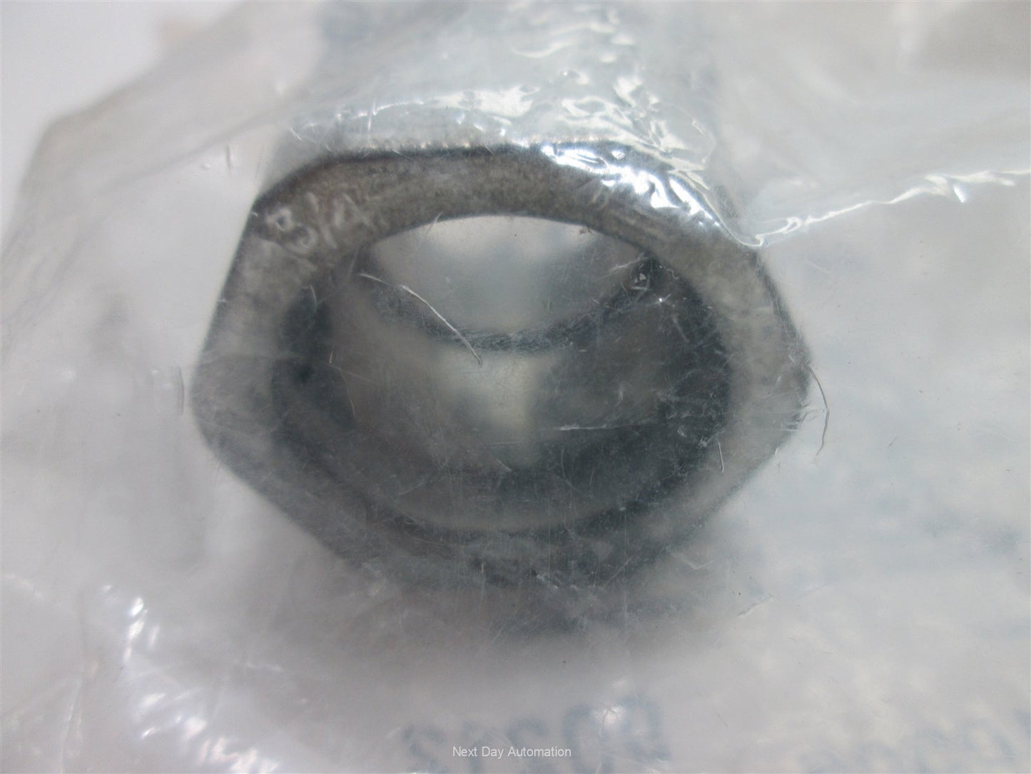 New Lot of 4 New Halex 90212 Compression Connector, Trade Size: 3/4"