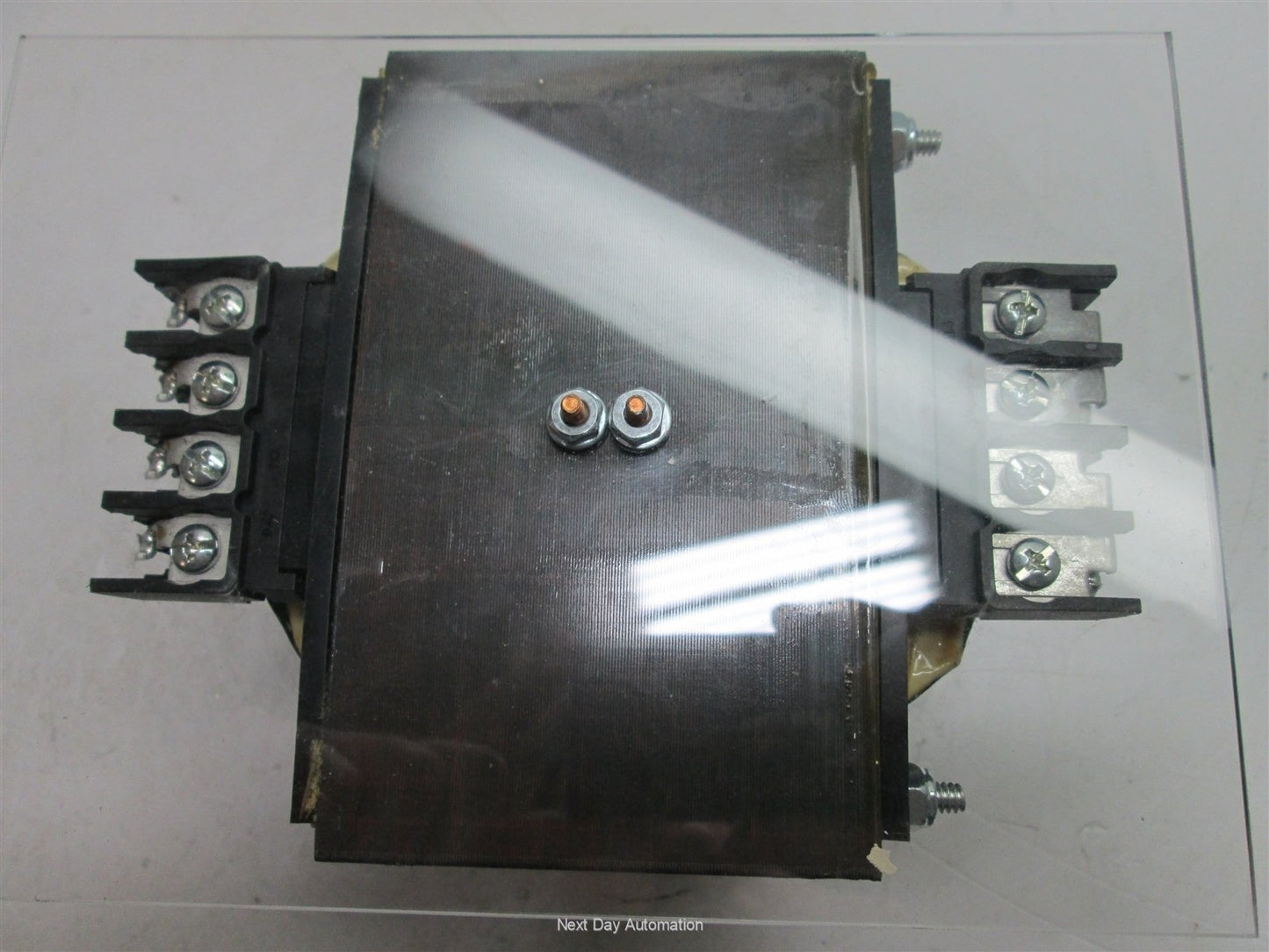 Used Square D 9070TF1000D33 Transformer, Primary: 380/400/415V, Secondary: 115/230V