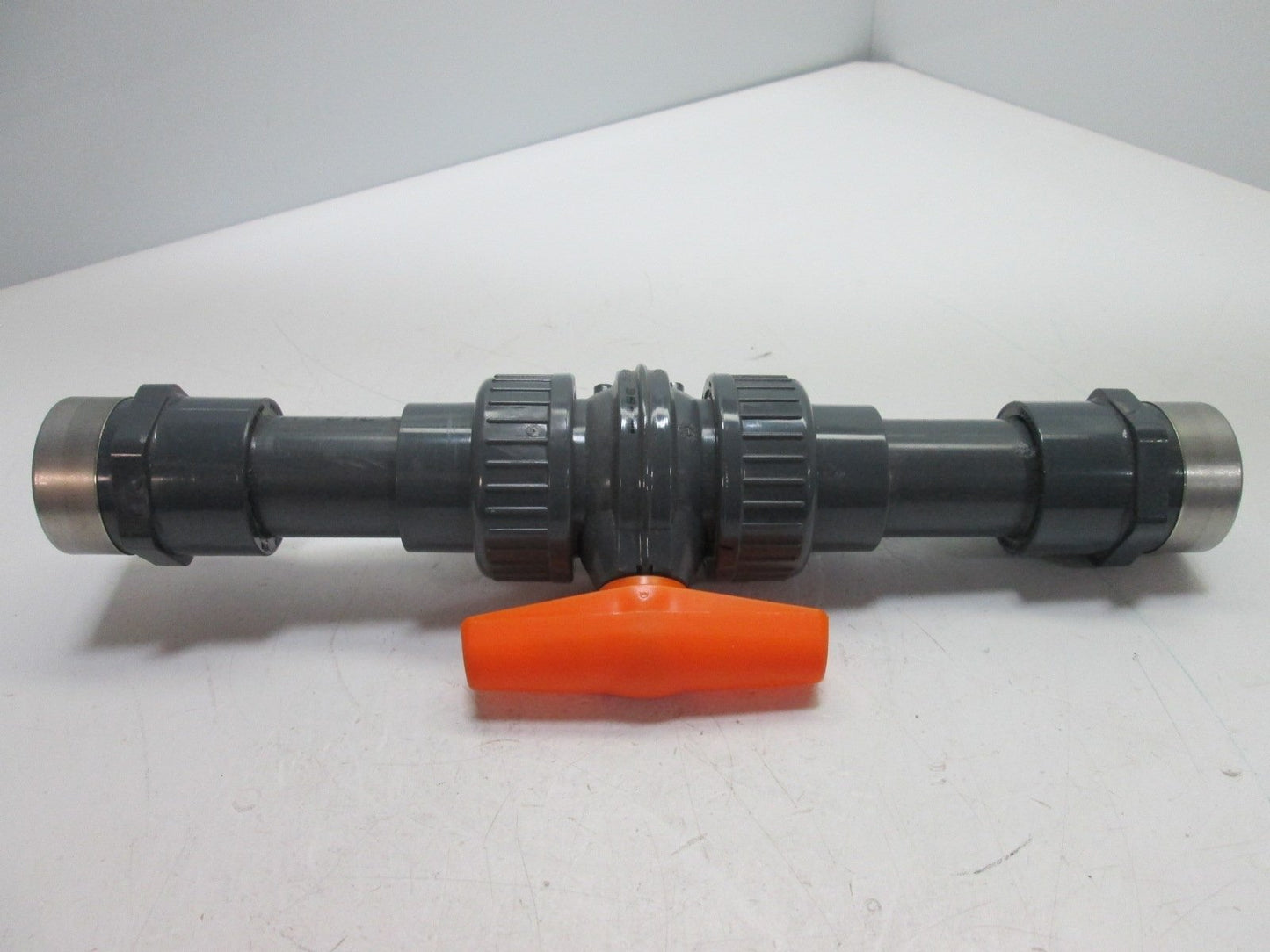 Used Georg Fisher DN25 PVC Ball Valve, Connections: 1", 1" NPT Female Fittings