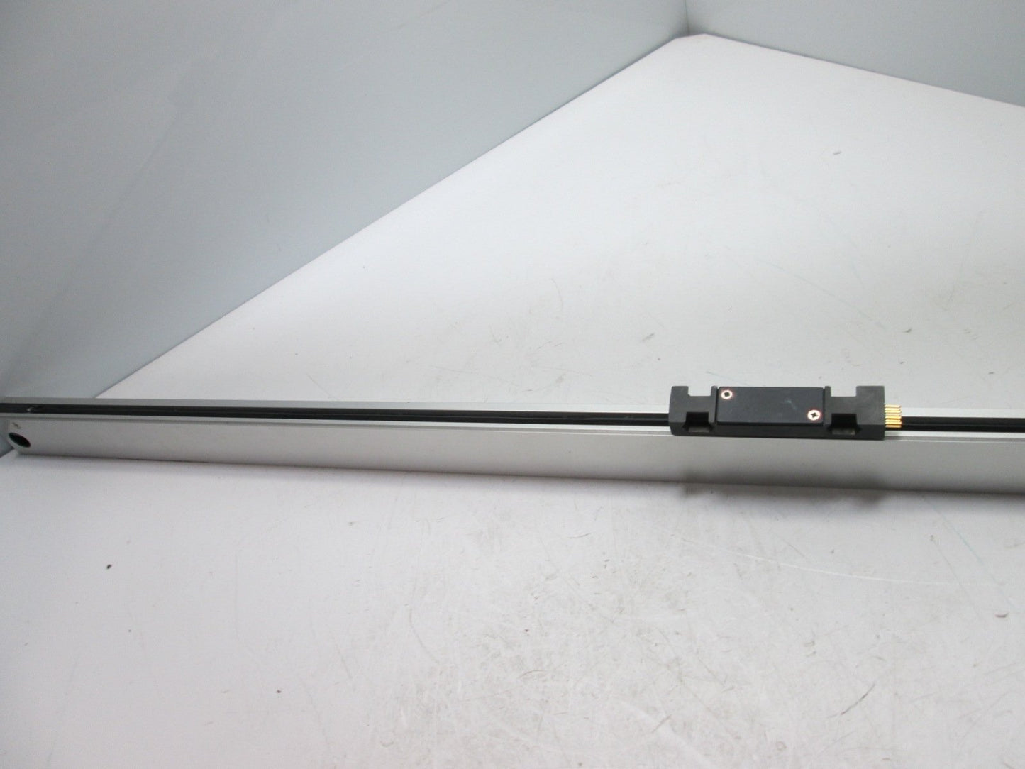 Used Heidenhain LS 406 Linear Scale, 820mm Travel, 1æm Resolution, 310 110 31