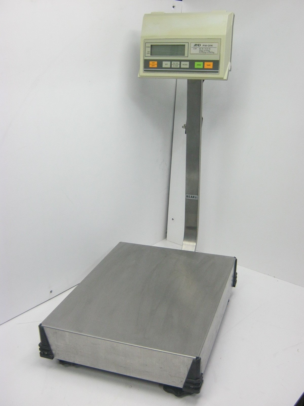 Used A&D FW-31K Platform Scale 31kg or 60lb Capacity w/ 0.01 Resolution