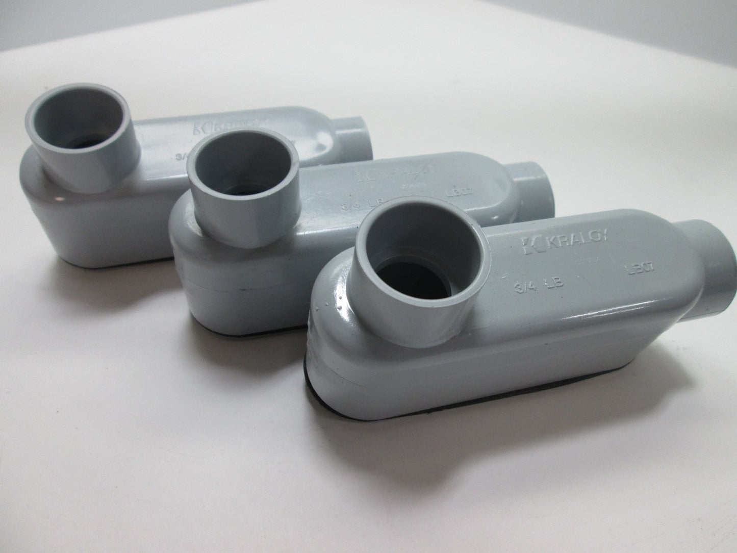 Used Lot of 3 Kraloy LB07 Conduit Fittings W/ Covers, 3/4" Openings