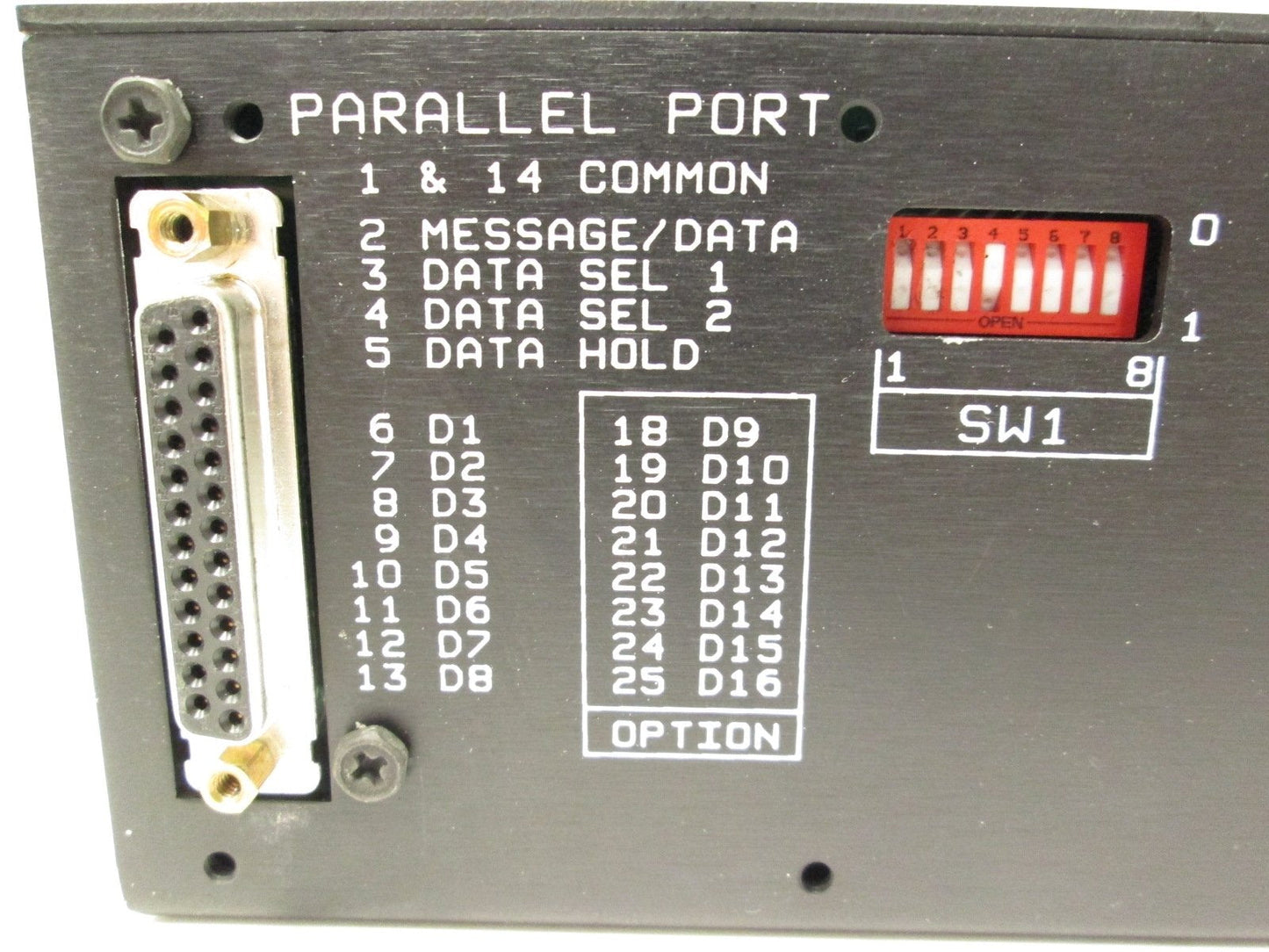 For Parts Uticor 150-024N2L16EX Master Message Display 24VDC *DIM Display* *AS-IS*