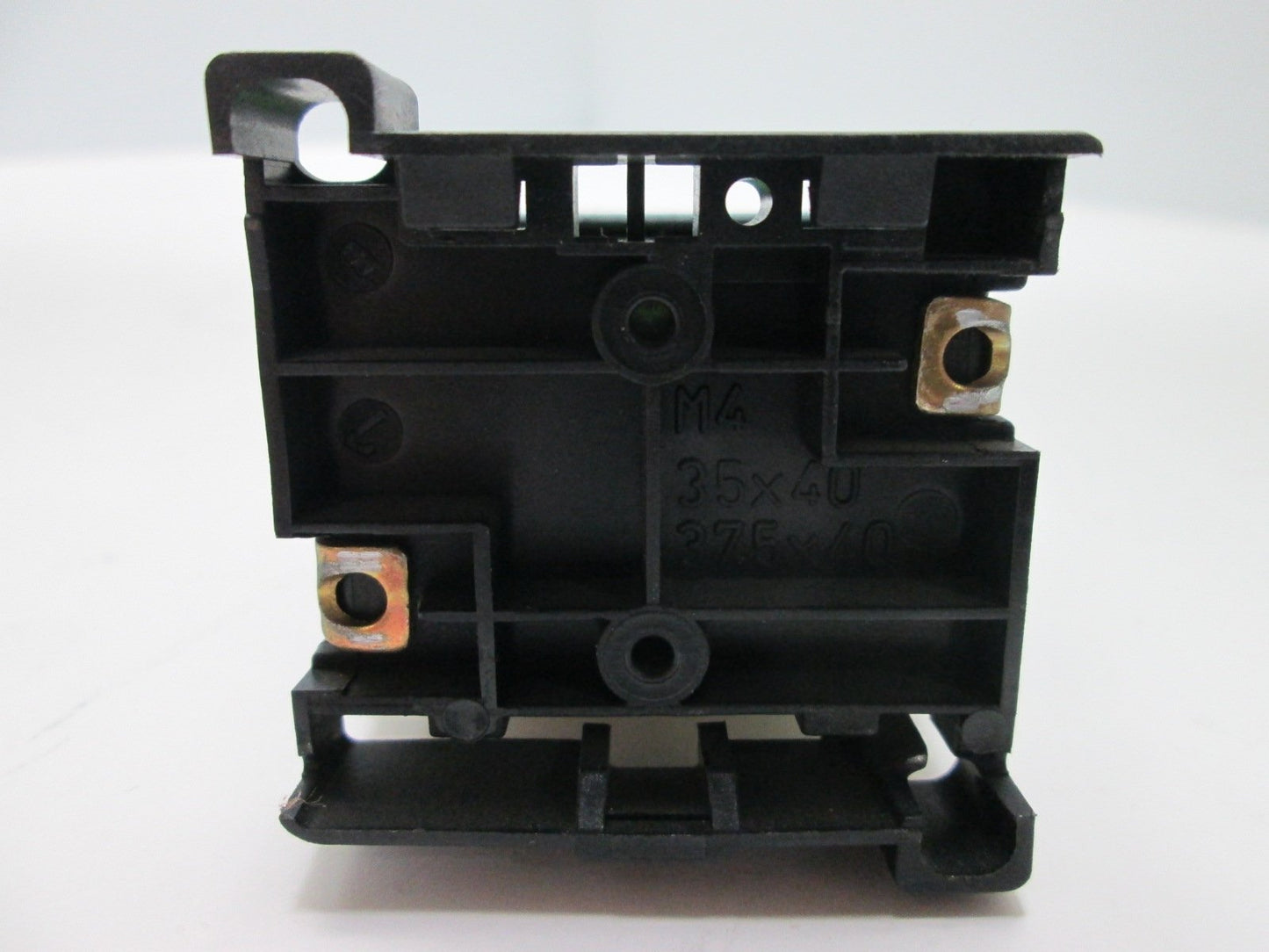 Used Siemens 3TJ5001-0BB4 Contactor, 4-Pole, Coil: 25VDC, Contacts: 3x N/O 1x N/C