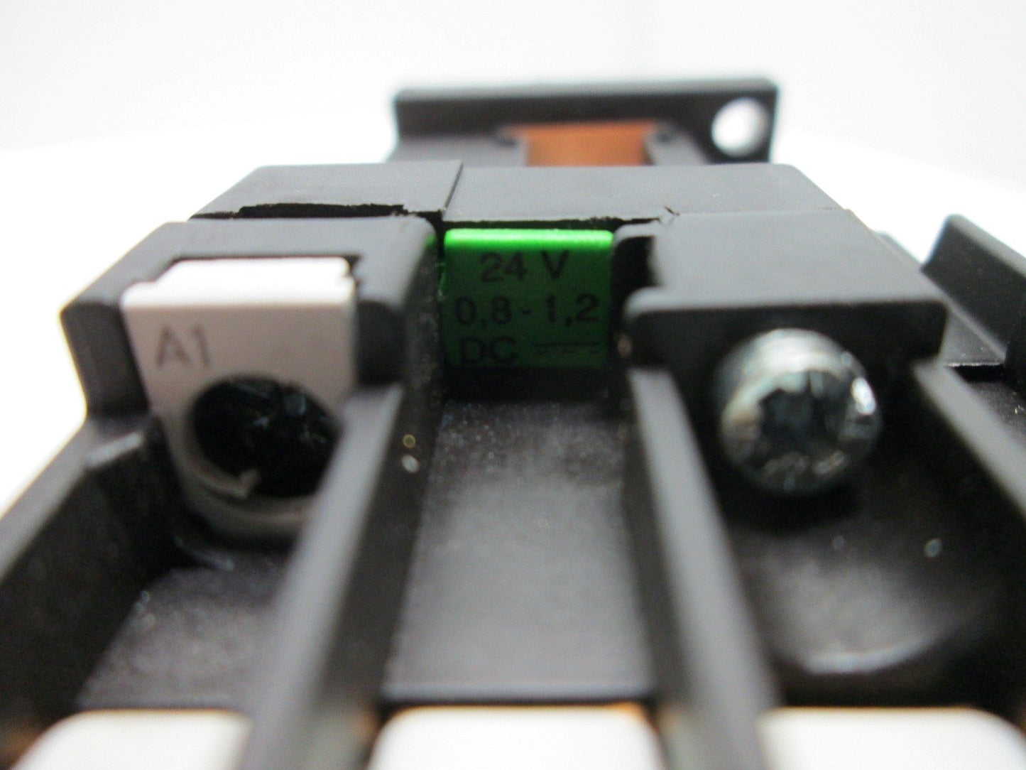 Used Siemens 3TH4244-0B Contactor, 4-Pole, Contacts: 4x N/O 4x N/C, Coil: 24VDC