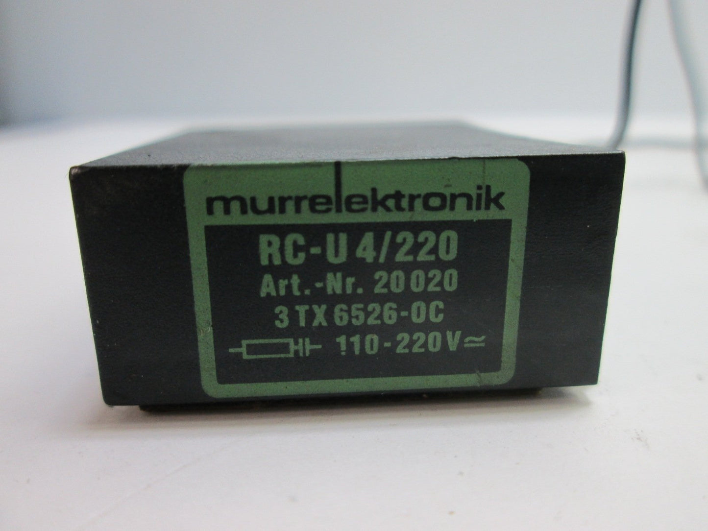 Used Lot of 5 Murrelektronik RC-U4/220 Surge Suppressors, Voltage: 110-120VAC