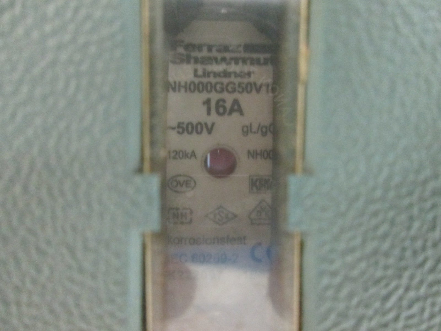Used EFEN NH Fuse-Switch, 3-Pole, Rating: 660V, With 3x 16A Fuses