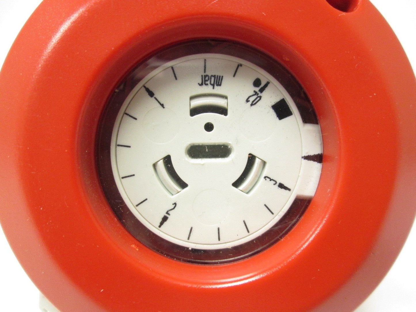 Used Huba Control 604.9 Differential Pressure Switch 0.2-3mbar Red Cover