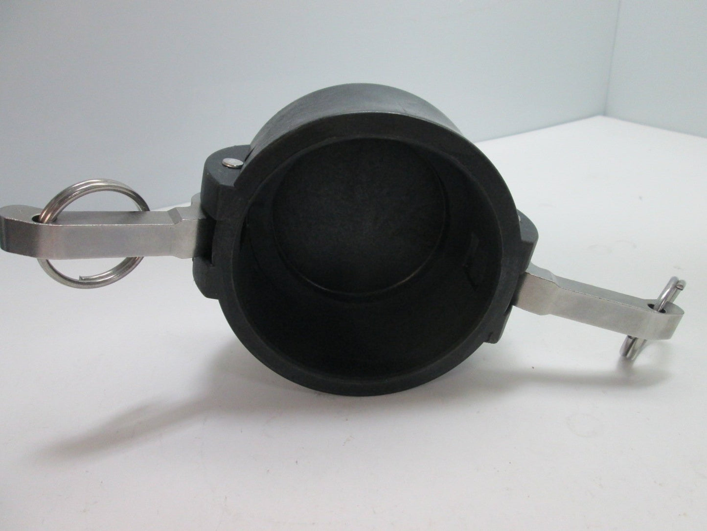 New – Open box Norwesco 61282 3" DC Cam Lever Coupler Dust Cap for Male Adapter, Polypropylene