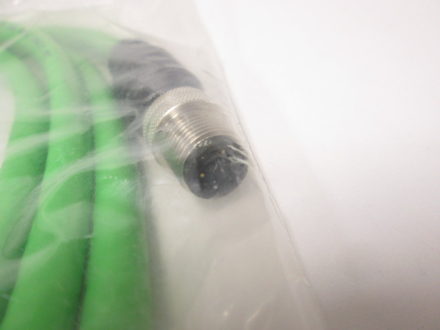 New Turck RSSD RJ45S 421-2M Cordset 4-Pint o RJ-45 Ethernet 2m Length