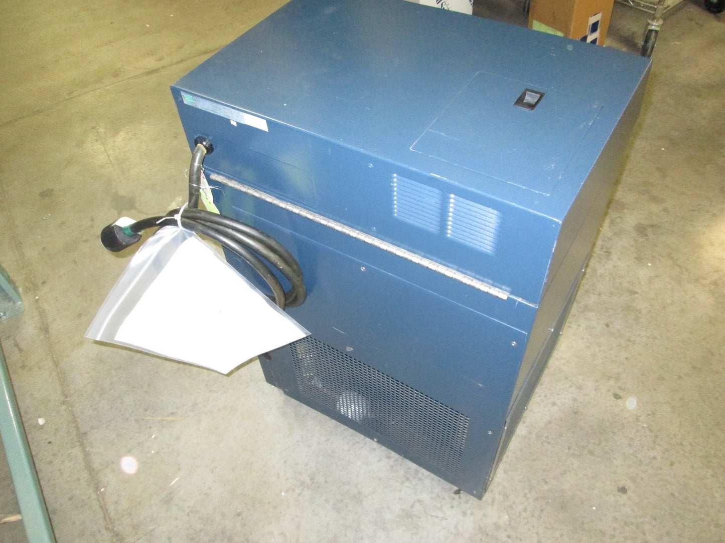 Used Neslab HX75 386204040200 Laboratory Chiller 5gal 19l 5-35°C 41-95°F 208/230VAC