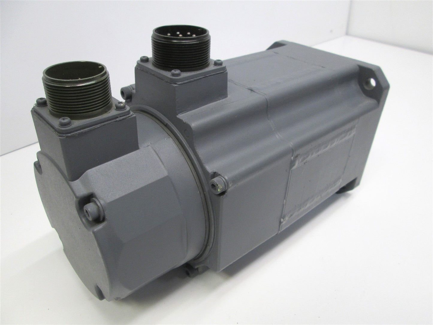 New Mitsubishi HA-SH103C AC MELSERVO Servo Motor 1kW, 3000 RPM