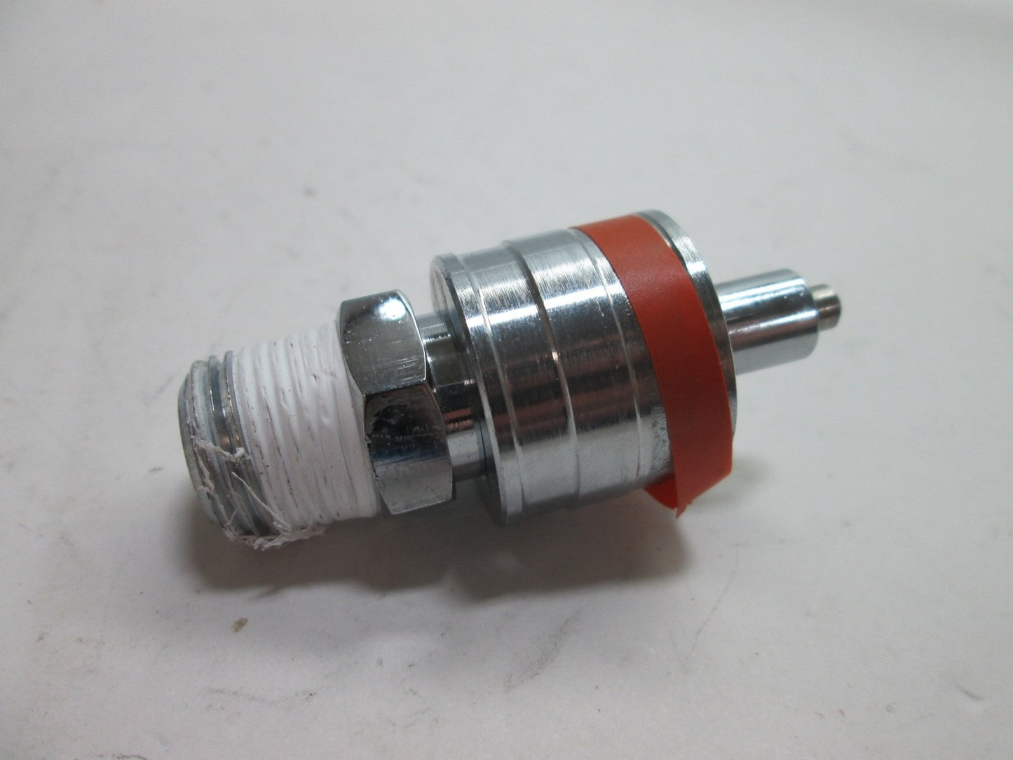 Used Swagelok QC6 Quick-Connect Coupler, Threads: 3/8" NPT Male, Key: K2-Orange