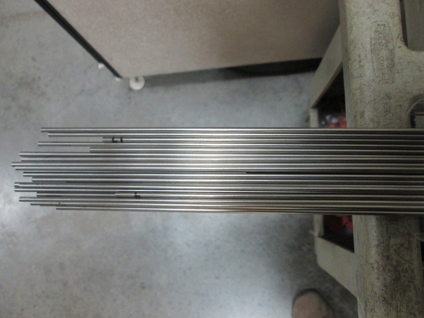 New – Open box Lot of 28 Pieces of Stainless Steel Tubing, Lengths: 45"+ (1143mm+), OD: 3mm