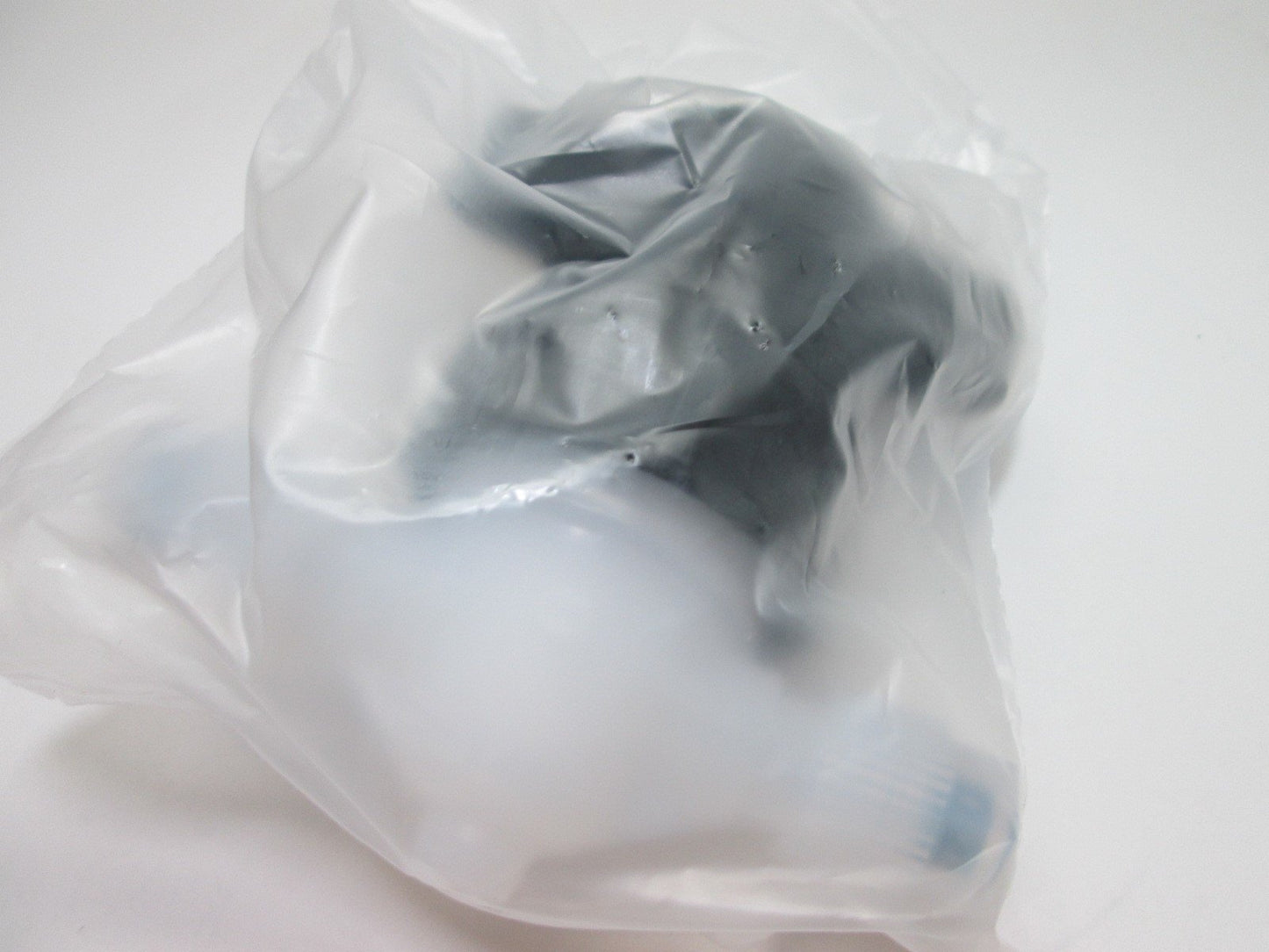New Entegris BV4-6Q Magnaflo Plug Valve, 1/4-Turn, 3/8" Quikgrip Tube PTFE