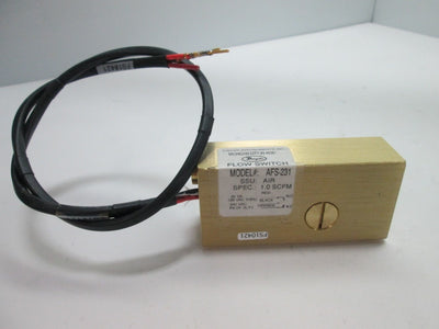 Used Dwyer AFS-231 Adjustable Flow Switch, Flow: 1 SCFM, Voltage: 120-240VAC 20VA