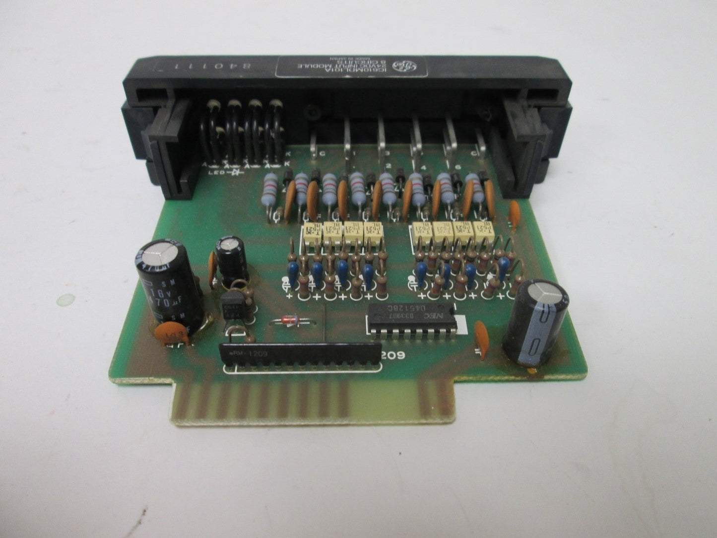 Used GE Fanuc IC610MDL101A PLC Input Module, 8 Inputs, Voltage: 24VDC