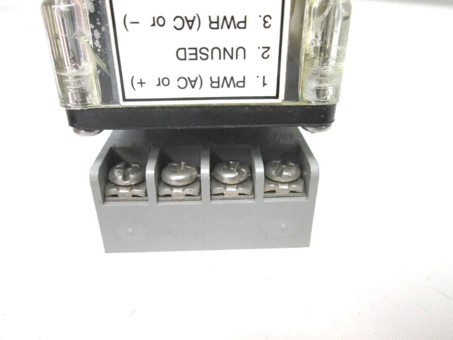 Used Wilkerson MM4380A-1 Isolated Transmitter, Power: 115VAC 2.4VA 50/60Hz