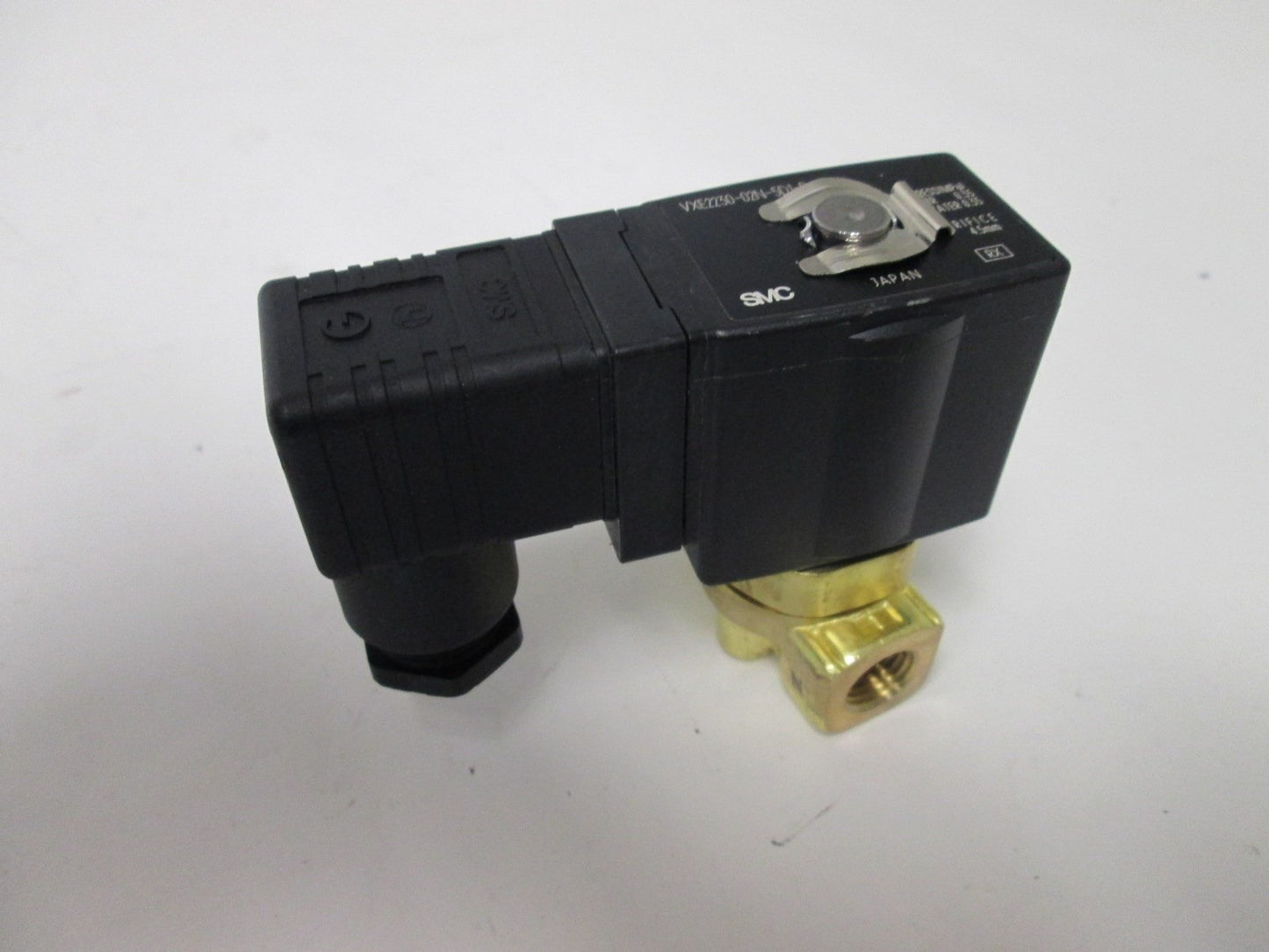 Used SMC VXE2230-02N-5D1-B Solenoid Valve, Voltage: 24VDC, Air/Water Pressure 0.35MPa