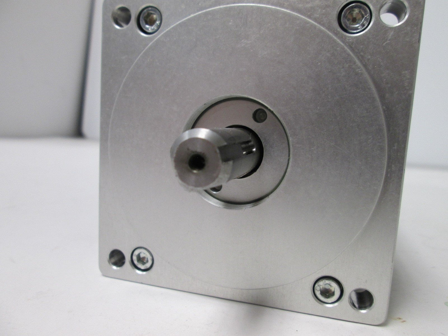Used Aerotech BM250-MS-E2500H-BK2 Brushless Motor, Voltage: 240VAC, Shaft: 1/2" Dia