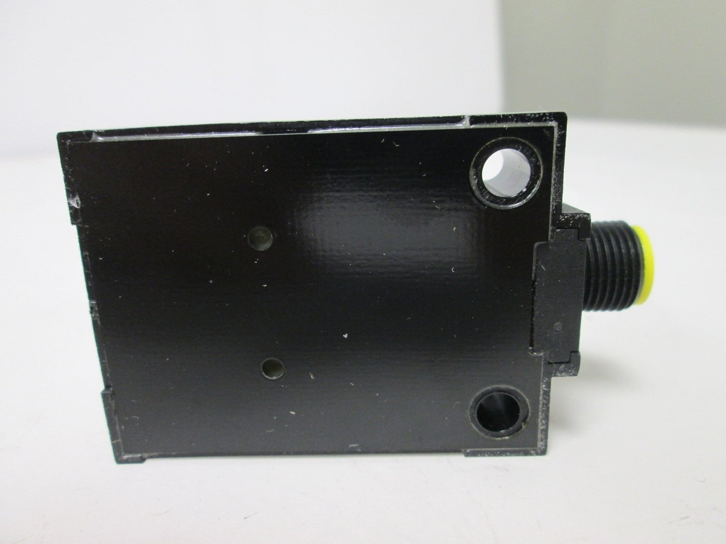 New In Box EMS HF-0405-485-01 RFID Controller With Integrated Antenna