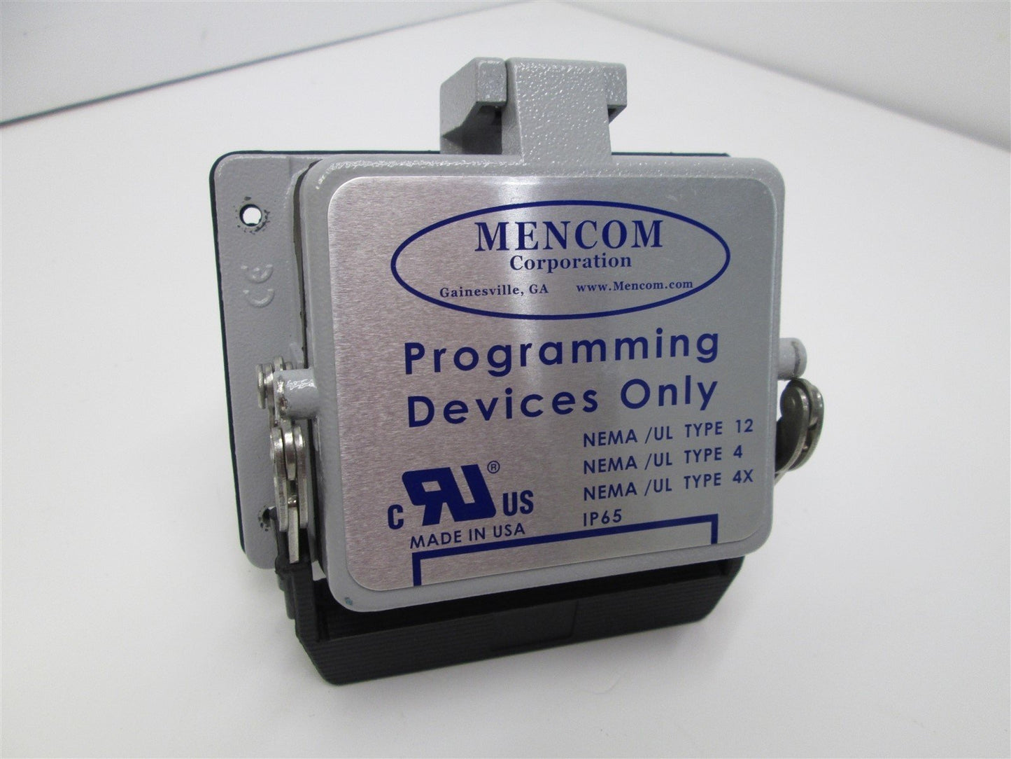 Used Mencom 23521 Programming Device Receptacle Outlet Locking Housing 3 Amp 110V