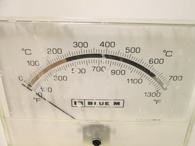 Used Blue M CO4B-4-I Temperature Display, Range: 0-1300°F (0-710°C), *Stuff on Face*
