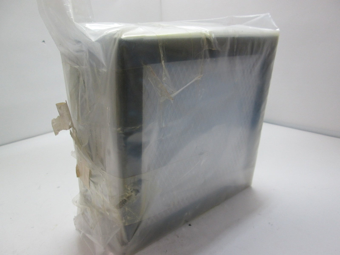 New Flanders 0-009-2-19-03-SU-13-F3-BB-2 Filter, 8" x 8", 30 CFM, 3.250 Wide