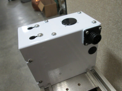 New – Open box Quickdraw 801552 Slip Roller Conveyor, 72" Long, With Power Supply & Controller