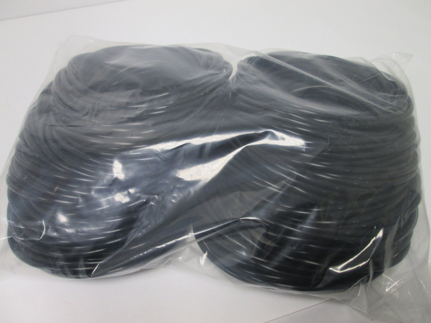 New Lot of 200 Global O-Ring HNBR90360 O-Rings, Size: 360, Durometer: 90