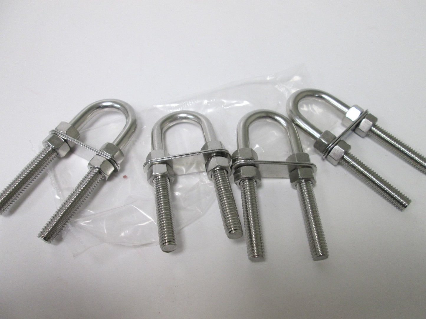 New Lot of 4 U-Bolts, Inside Diameter: 1", With 4x Nuts and 2x Mounting Plates