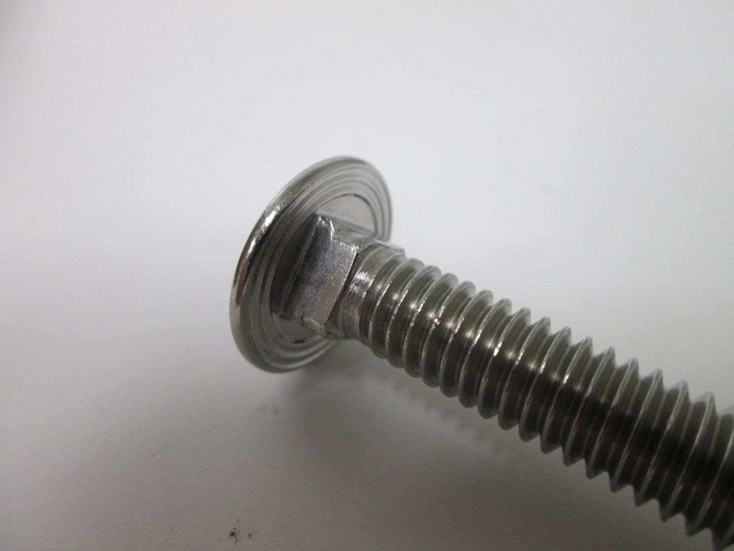 New Lot of 160 Carriage Bolts, Size: 5/16"-18, Thread Length: 3", Fully Threaded
