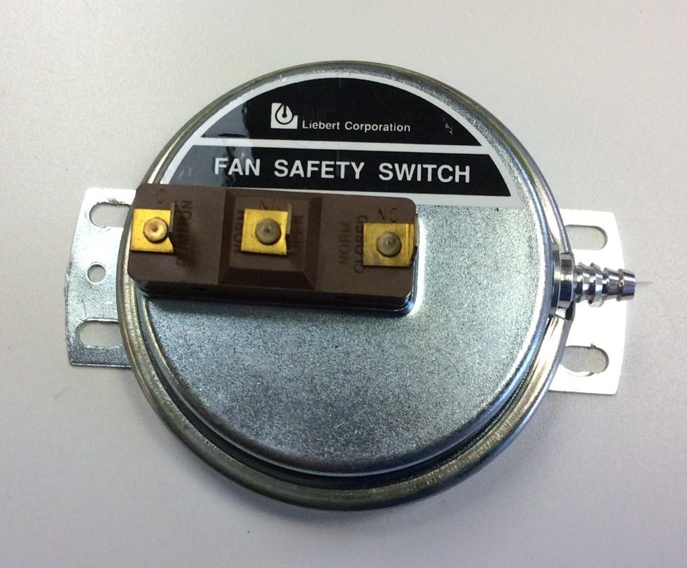 Used Lot of 4 Honeywell Liebert Fan Safety Switches FP4022 120-277 VAC 60HZ 15 Amp