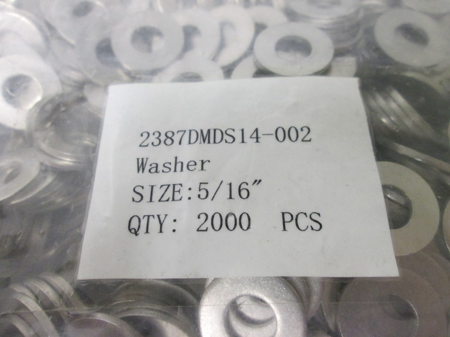 New Lot of 2000 Washers, Size: 5/16", Outside Diameter: 0.7", Thickness: 0.06"