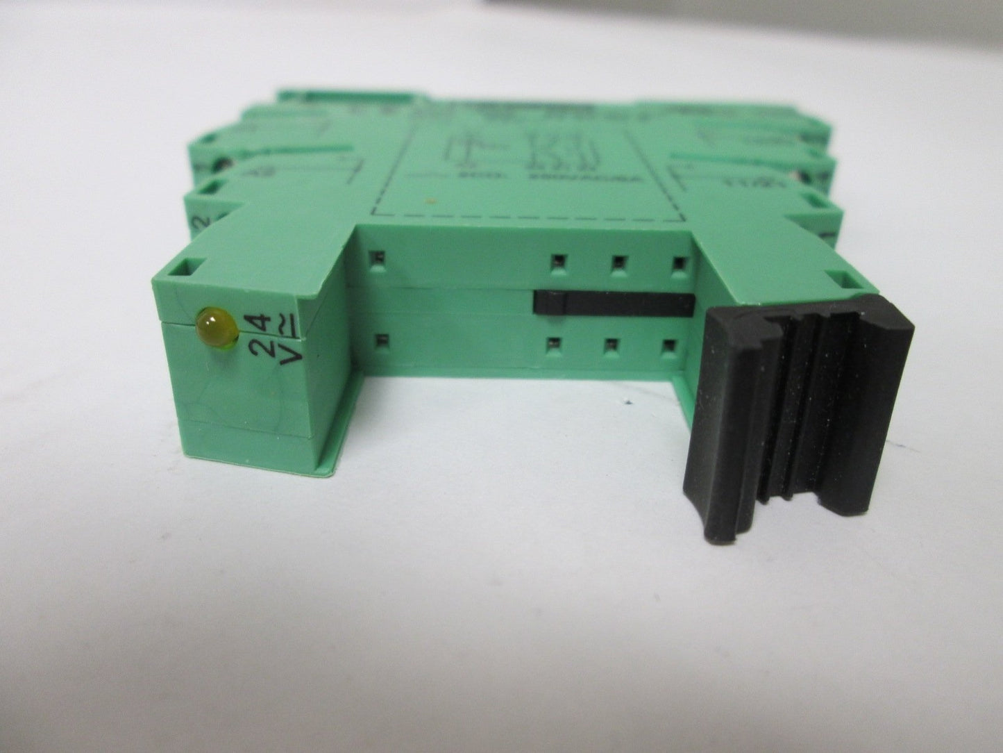 Used Lot of 3 Phoenix Contact PLC-BSC-24UC/21-21 Relay Sockets, Coil Rating: 24VDC