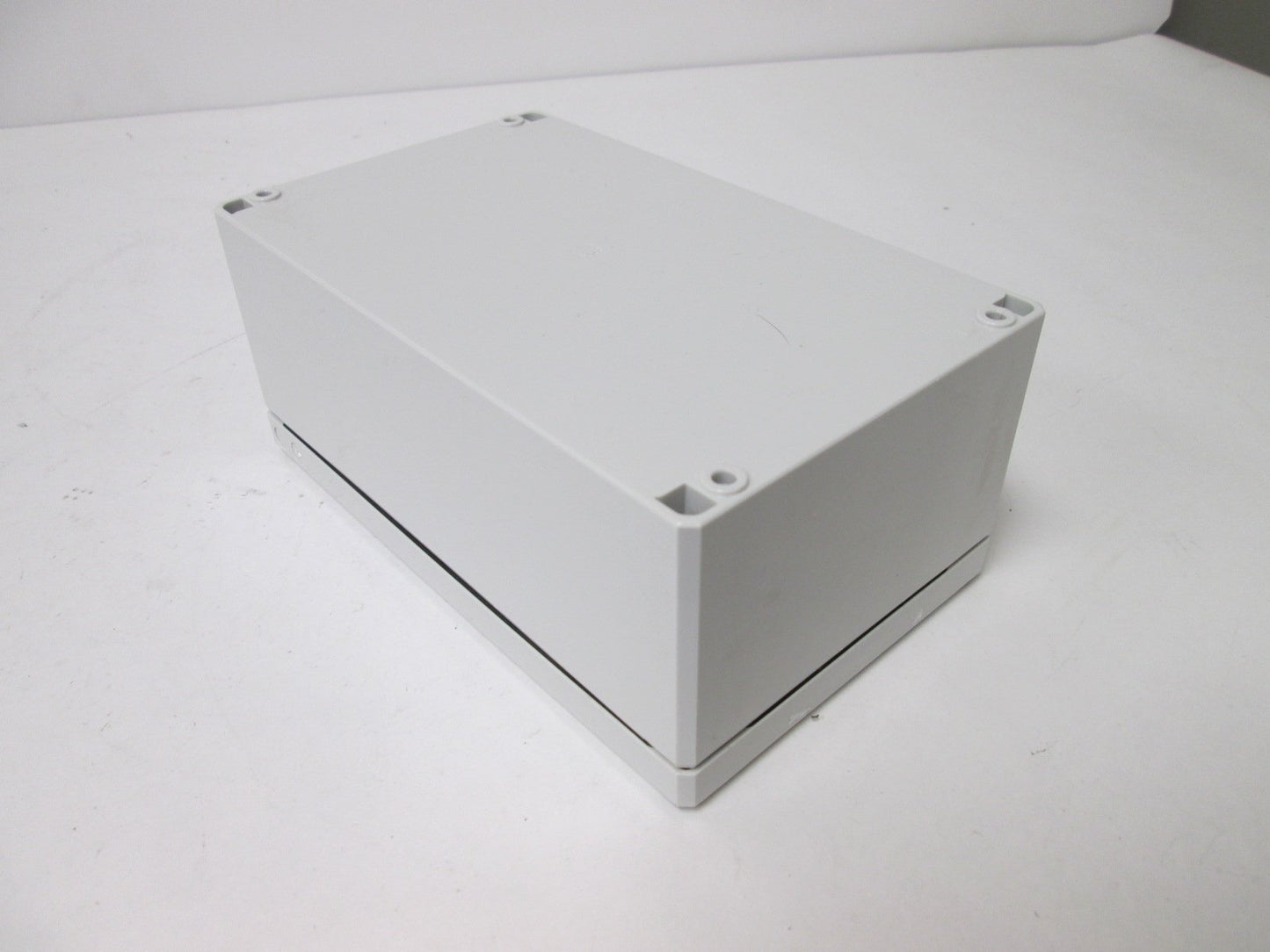 Used Hoffman Q4PBPCDM Pushbutton Enclosure, 200mm x 120mm x 87mm, *5 Holes*