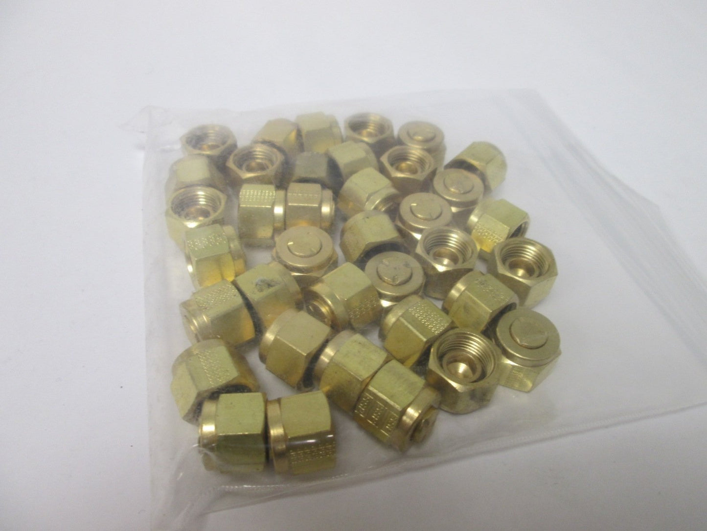 New Lot of 37 Plugs, Size: 3/8", Material: Brass, For Duolok Tube Fittings