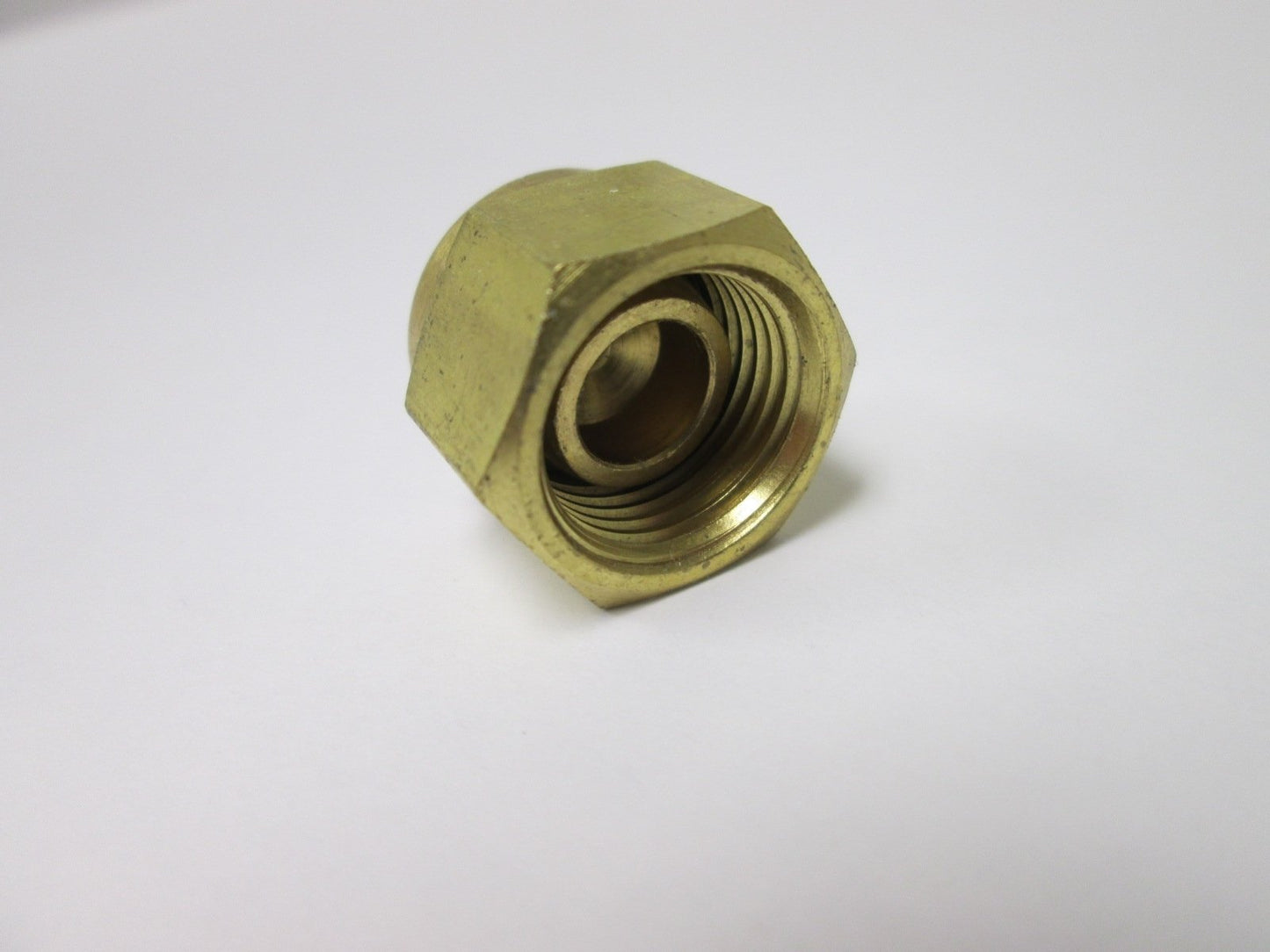 New Lot of 37 Plugs, Size: 3/8", Material: Brass, For Duolok Tube Fittings
