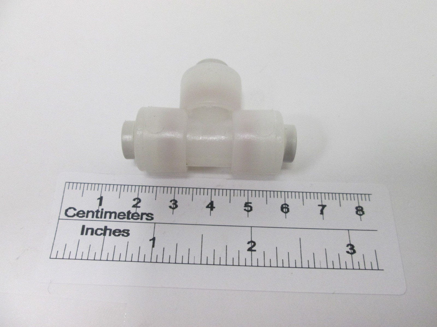 Used Lot of 10 Parker F4TU4 Parflex Tee Fittings, For 1/4" Tubing, Pressure: 300psi
