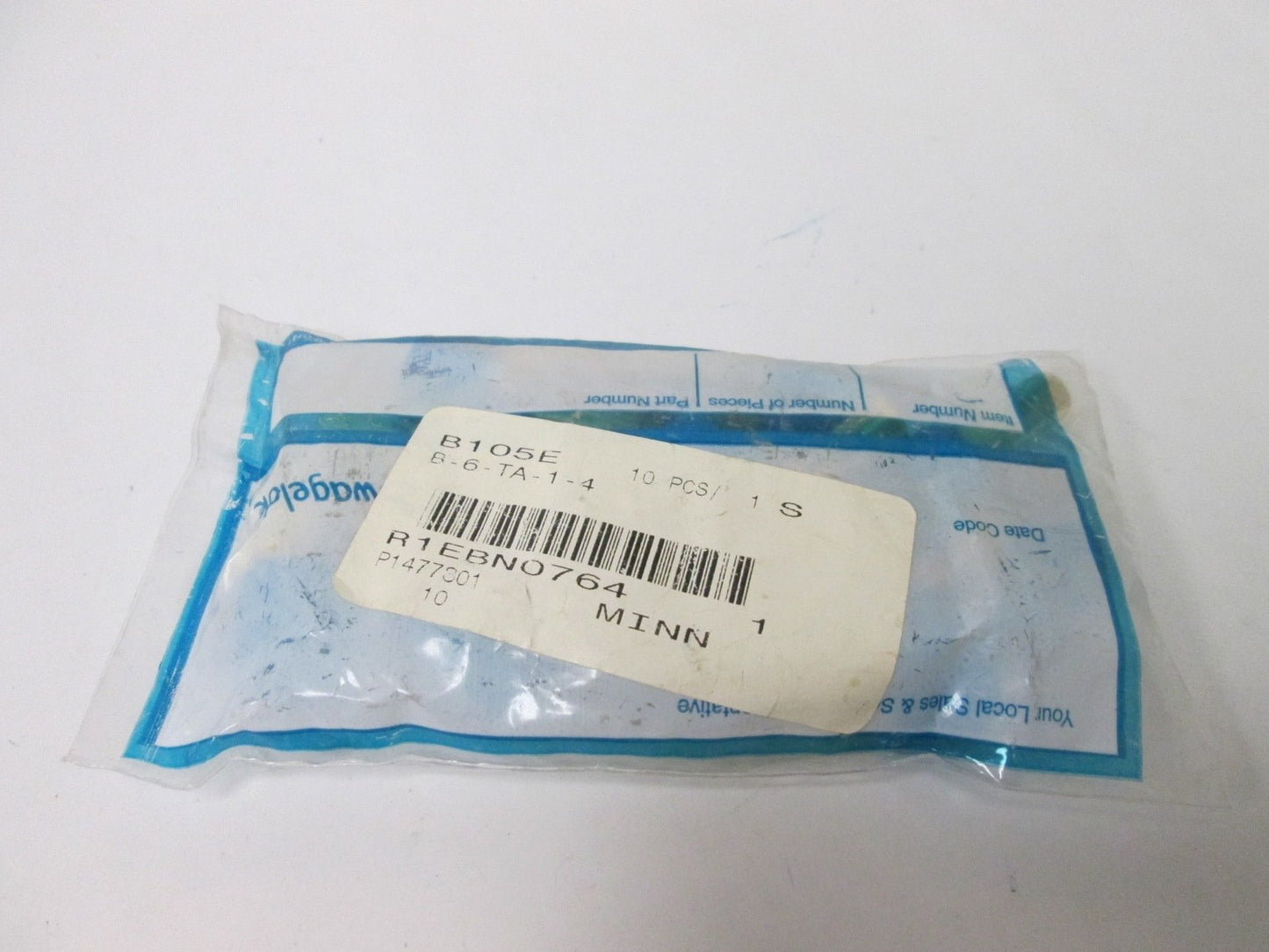 New Lot of 10 Swagelok D-6-TA-1-4 Tube Adapters, 3/8" Tube to 1/4" Male NPT