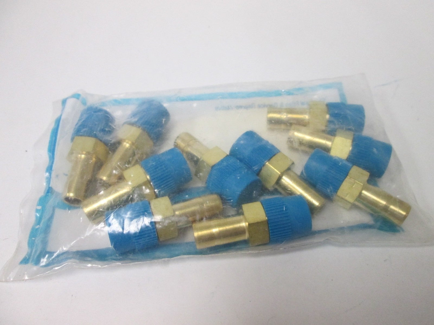 New Lot of 10 Swagelok D-6-TA-1-4 Tube Adapters, 3/8" Tube to 1/4" Male NPT