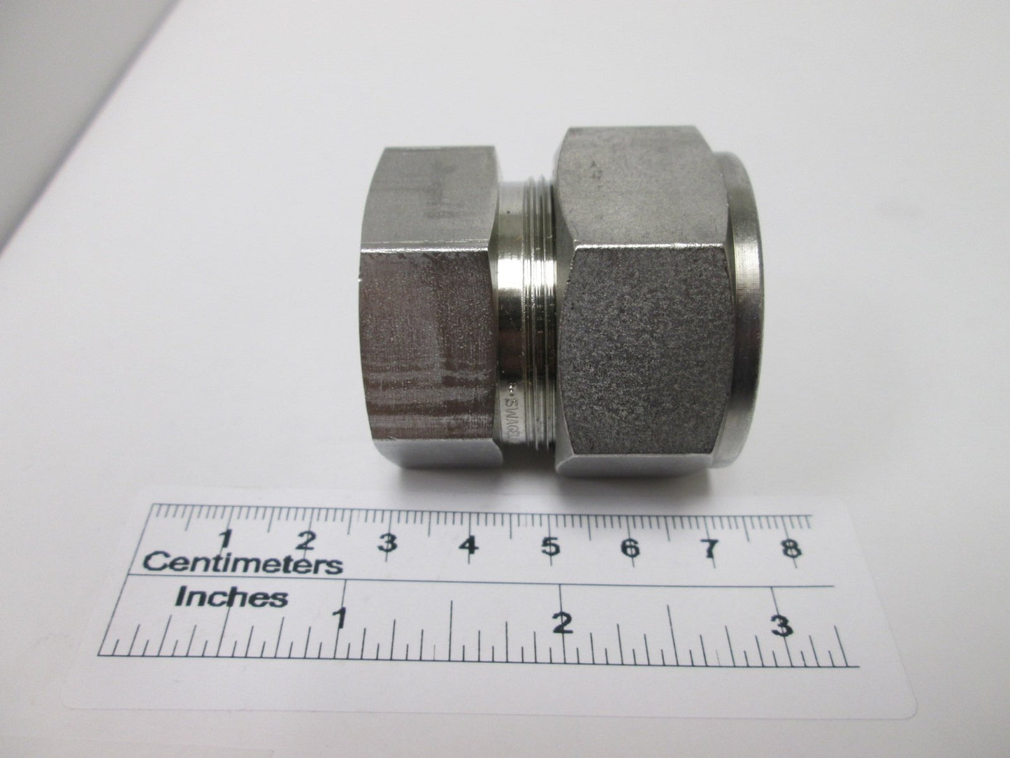 Used Swagelok Compression Plug Fitting, For 1" OD Tube, Material: 316 Stainless Steel