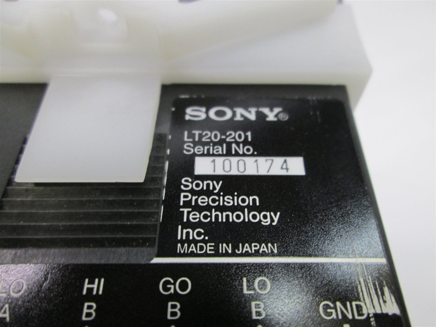 Used Sony LT20-201 Digital Gauging System Display 2-Axis 12-24VDC DIN Standard