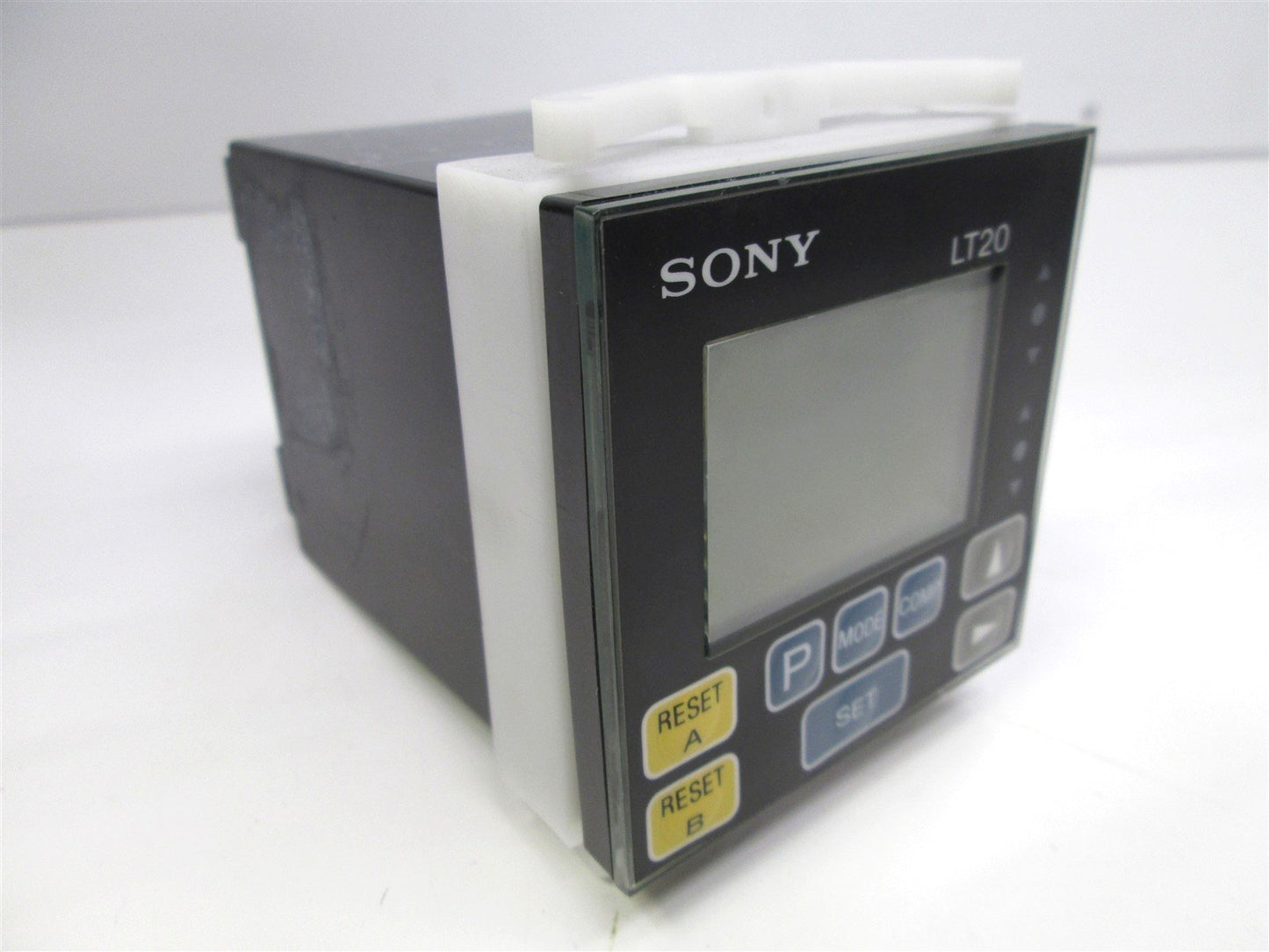 Used Sony LT20-201 Digital Gauging System Display 2-Axis 12-24VDC DIN Standard