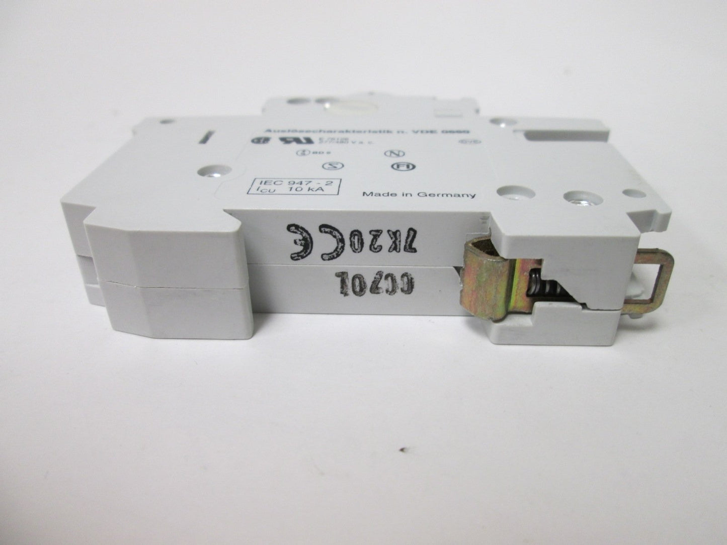 Used Lot of 2 ABB S 271 K20A Circuit Breakers, 1-Pole, Rating: 240VAC 20A, DIN Rail