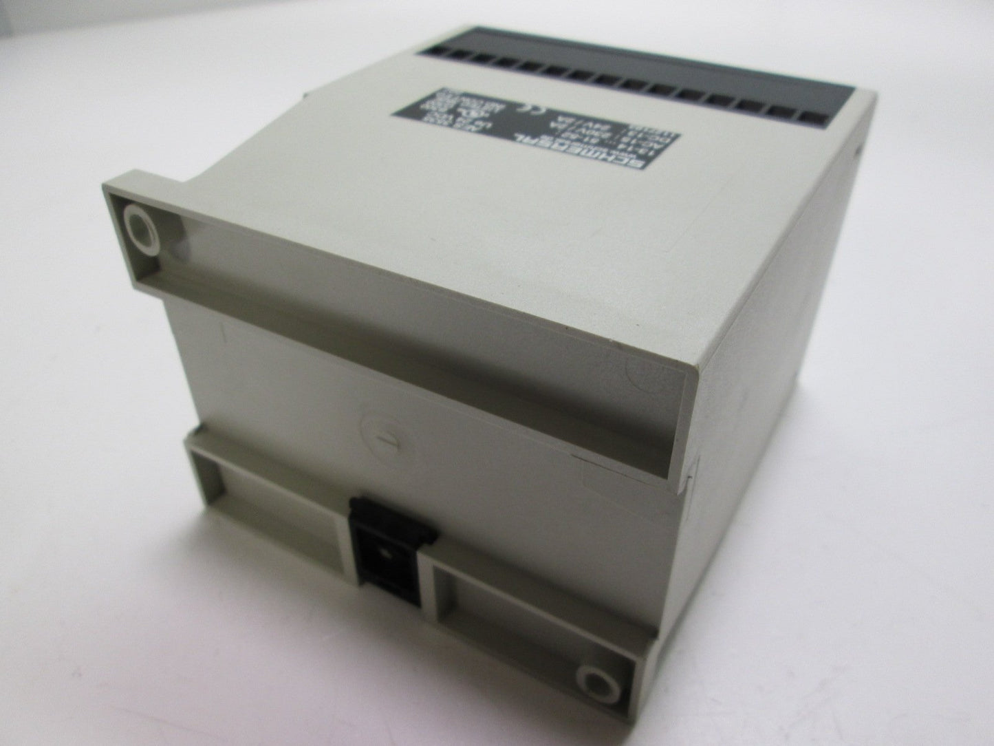 Used Schmersal AES 3535 Guard Door Safety Switch Monitoring Module 24VDC DC 2 Amp DIN