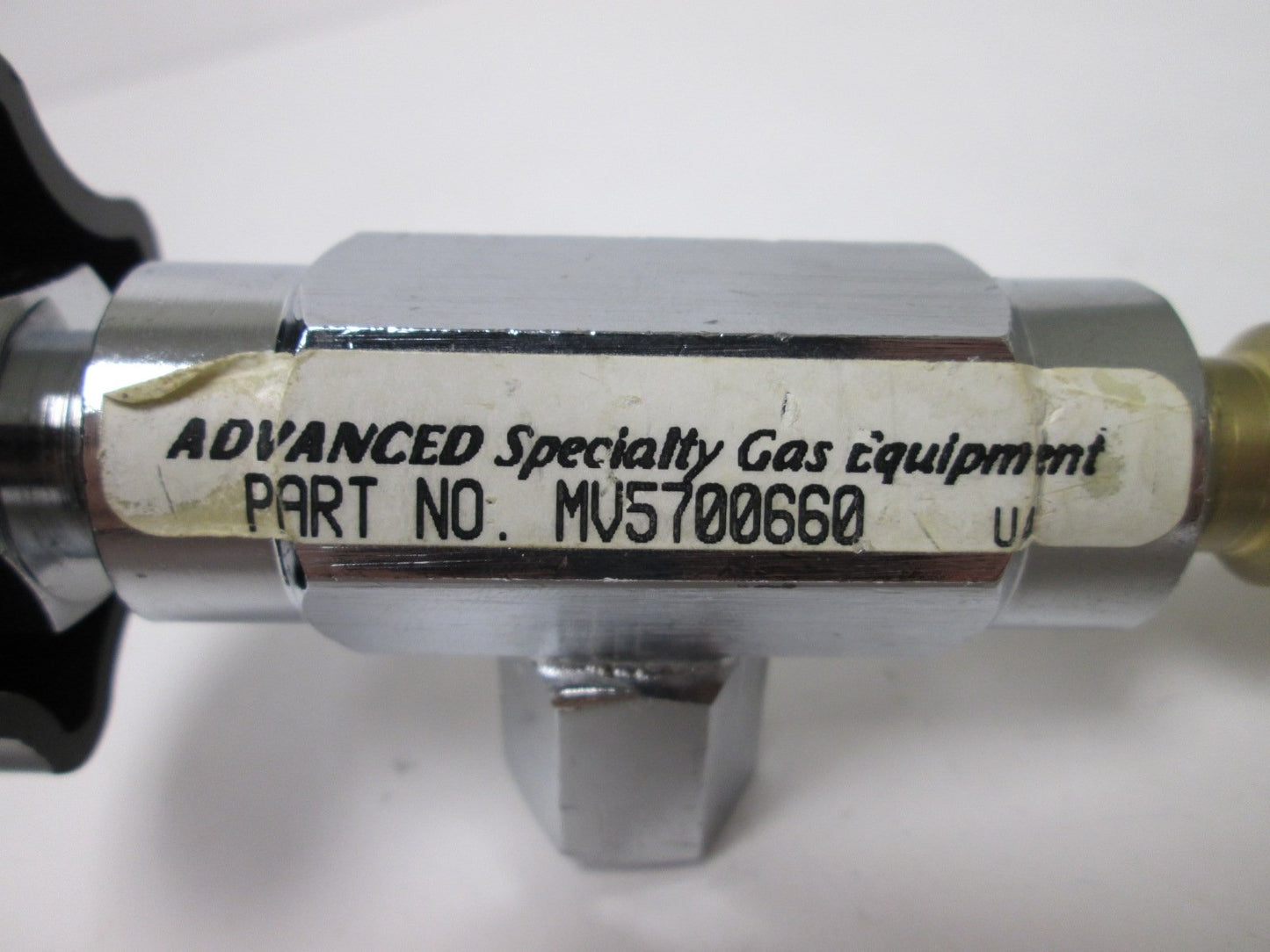 Used Advanced MV5700660 Manual Control Valve, Connections: 1/4" NPT and 3/4" NPT