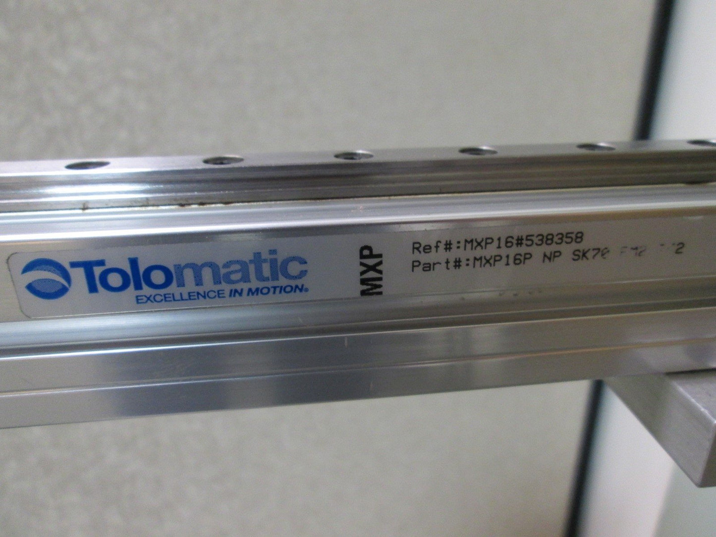 Used Tolomatic MXP16P NP SK70 FM2 TK2 Rodless Pneumatic Cylinder, Stroke: 70", *Leak*