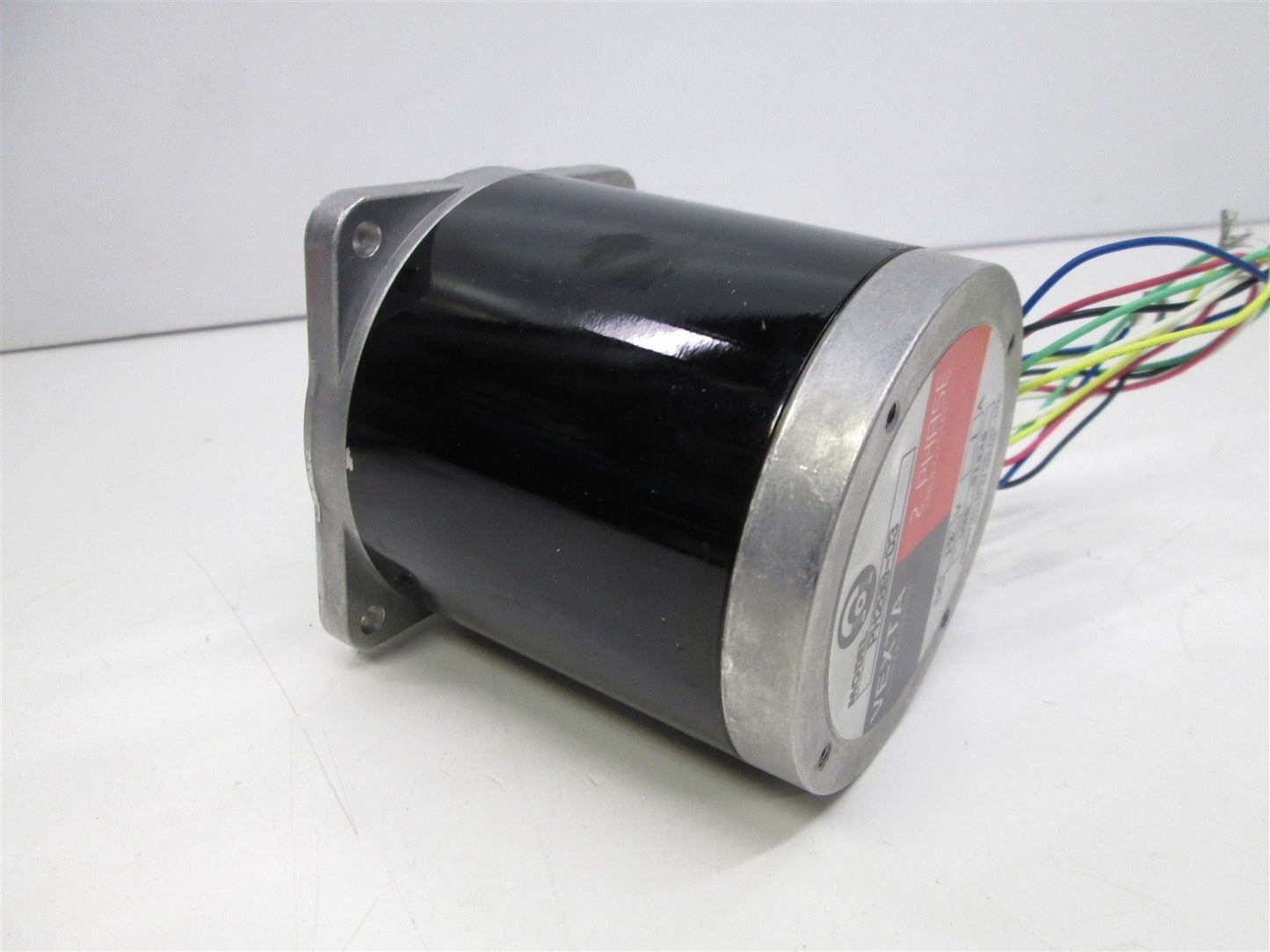 Used Vexta PH299-03 Stepping Motor 12VDC 1A, 2-Phase 1.8 Degree/Step